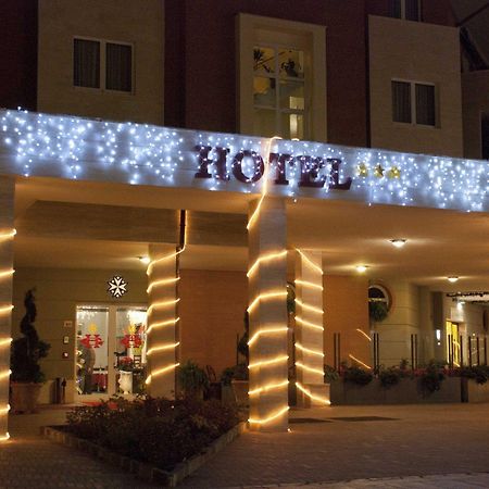 Hotel Granducato มอนเตลูโป ฟิโอเรนติโน ภายนอก รูปภาพ